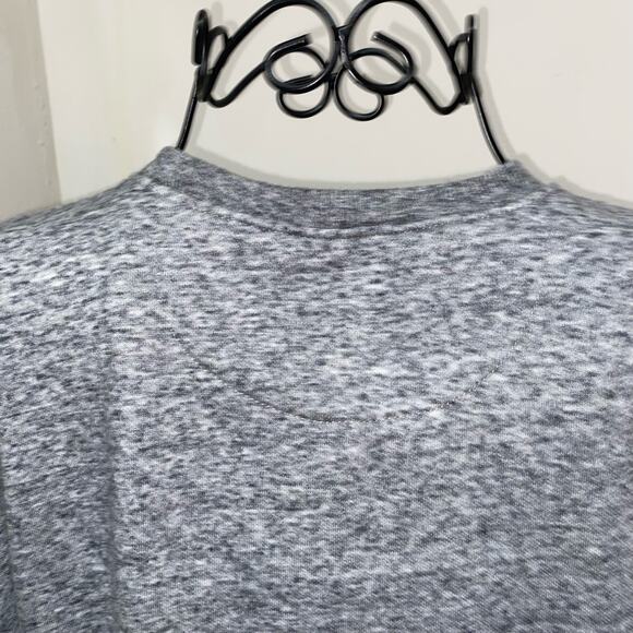 Old Navy Grey Sweatshirt Size Medium Dropped Shoulder Crew Neck Soft Fleece - Picture 5 of 8